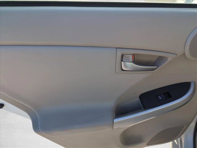 Used 2014 Toyota Prius Four FWD image 23