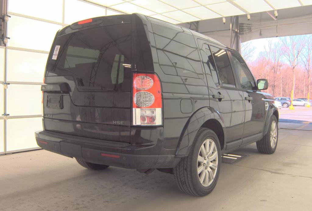 Used 2013 Land Rover LR4 HSE AWD/4WD image 3