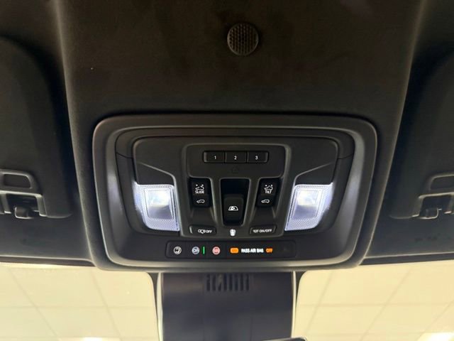 New 2026 GMC Sierra 2500 AT4X w/ LPO, Black Badging Package AWD/4WD image 17
