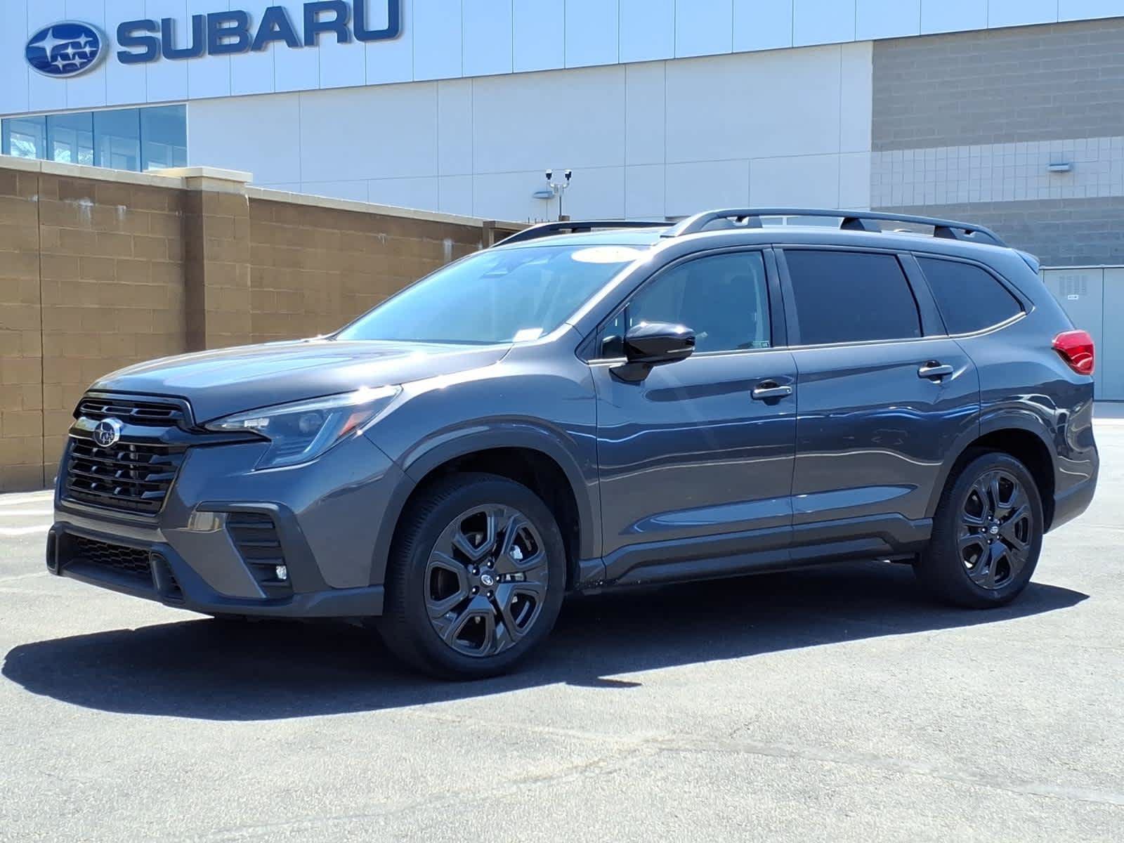 Used 2024 Subaru Ascent Onyx Edition AWD/4WD image 3