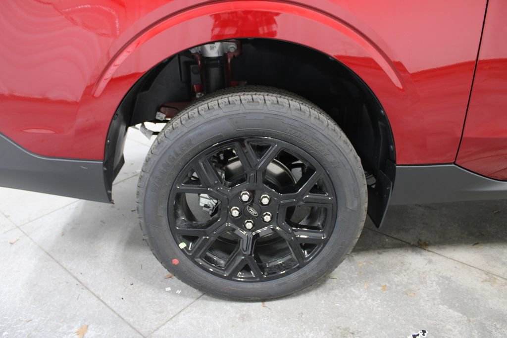 New 2025 Ford Maverick Lariat w/ Black Appearance Package image 36