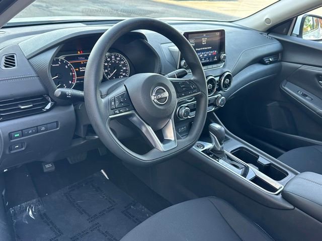 Certified 2025 Nissan Sentra SV FWD image 30