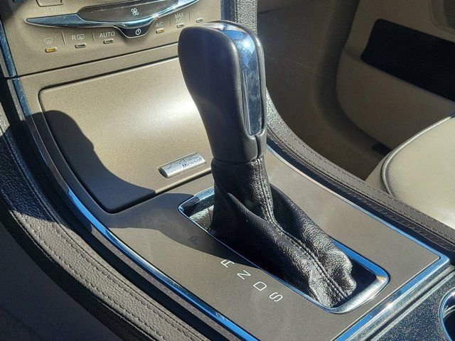 Used 2014 Lincoln MKX FWD w/ Equipment Group 102A image 16