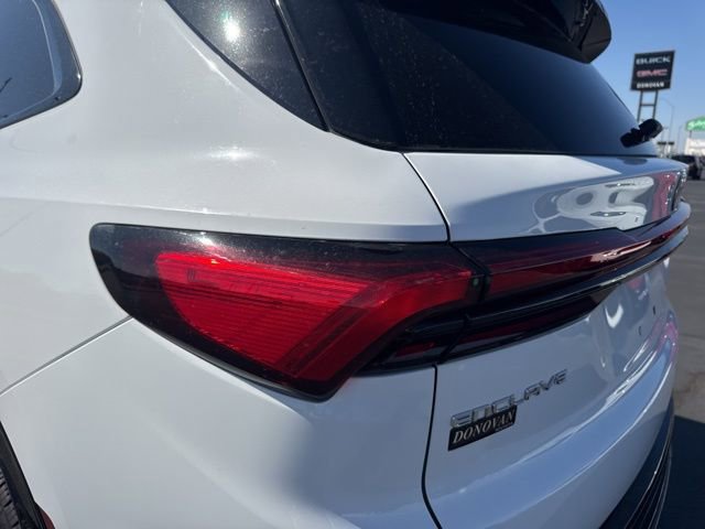 Used 2025 Buick Enclave Sport Touring image 24