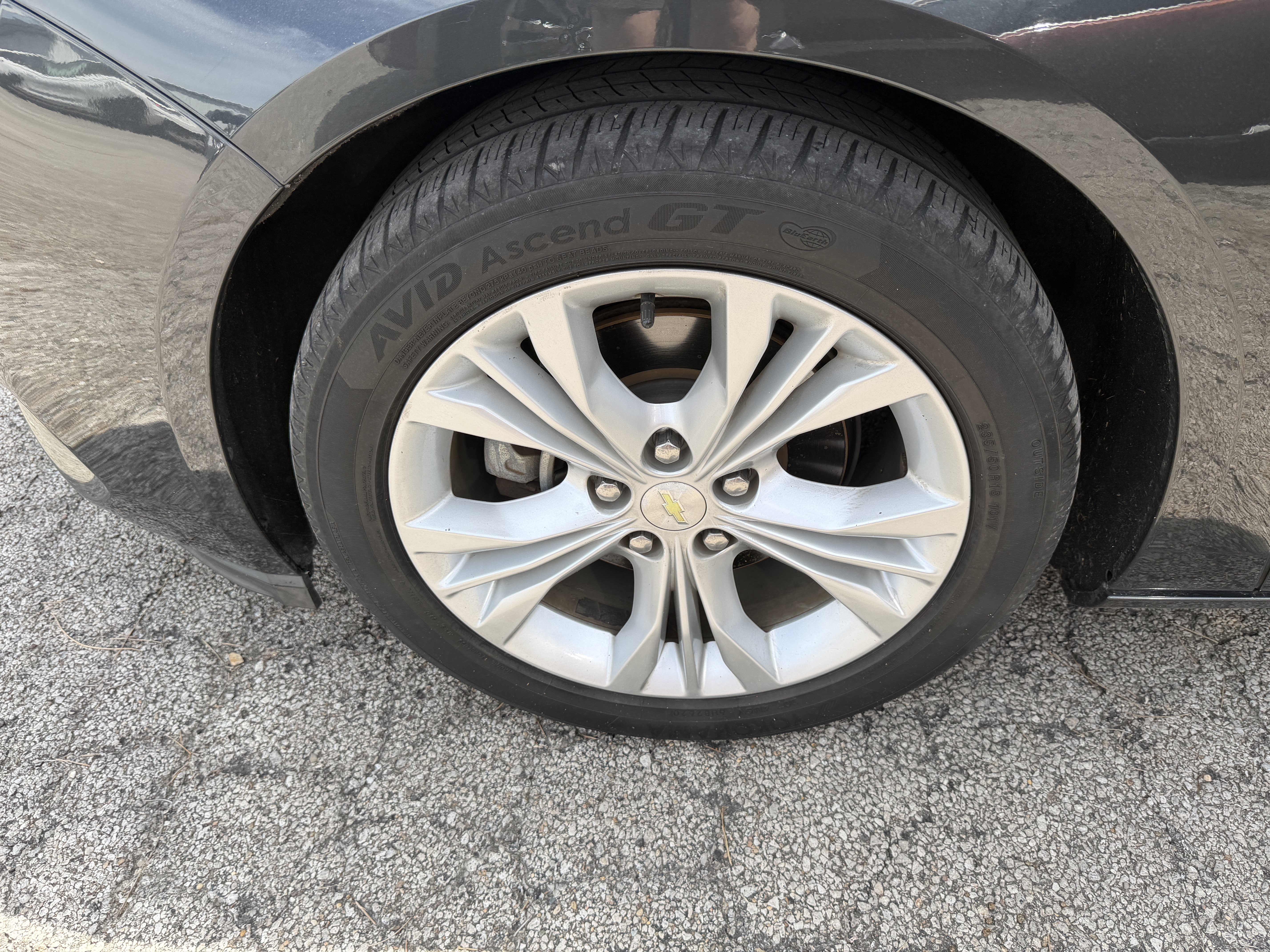 Used 2015 Chevrolet Impala LT FWD image 13