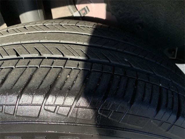 Used 2023 Toyota Corolla Cross XLE image 35