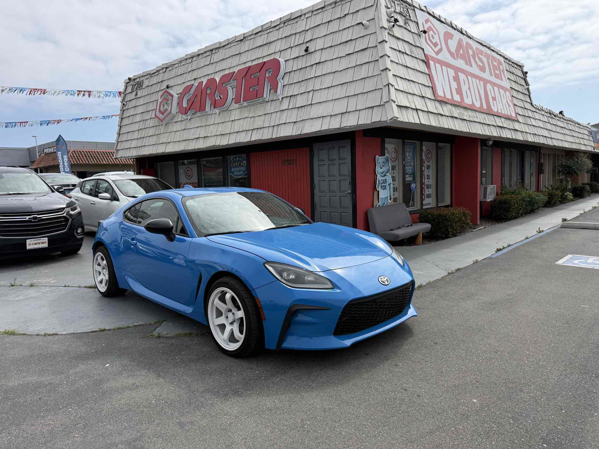 Used 2022 Toyota GR86 Premium RWD image 17