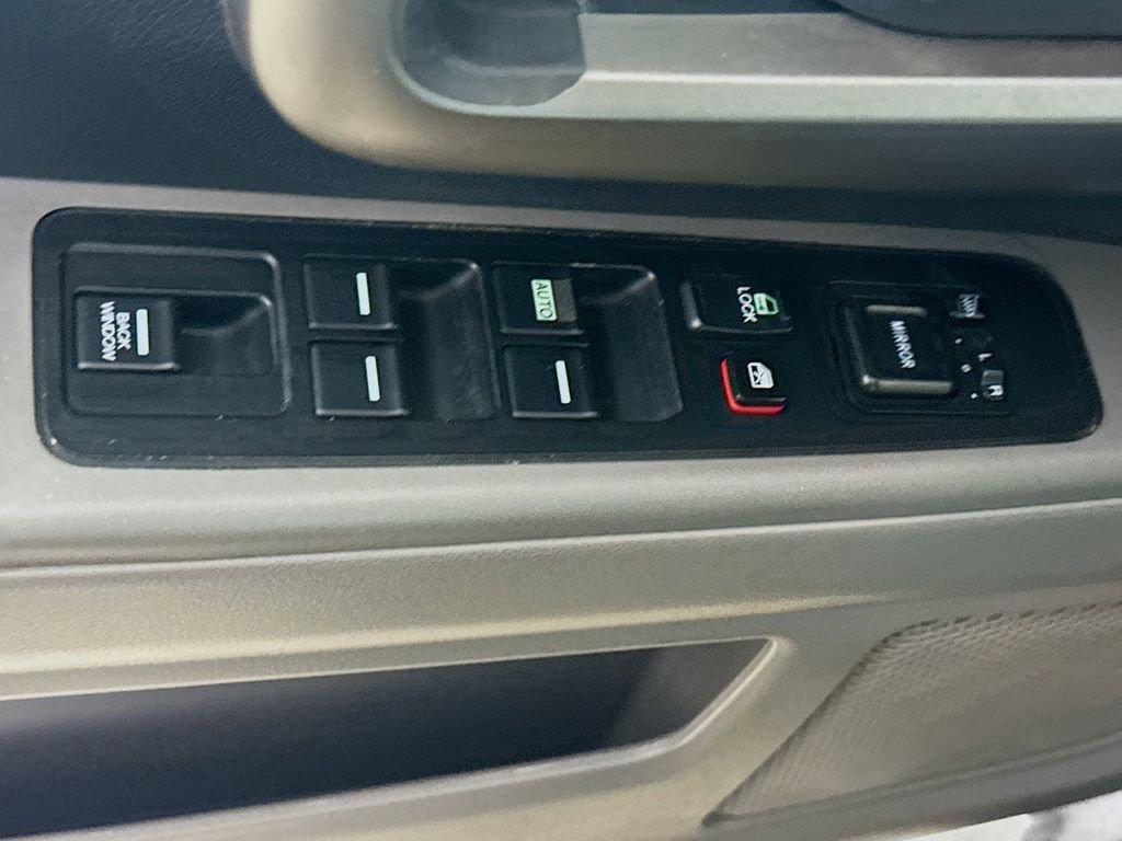 Used 2013 Honda Ridgeline RTL image 18