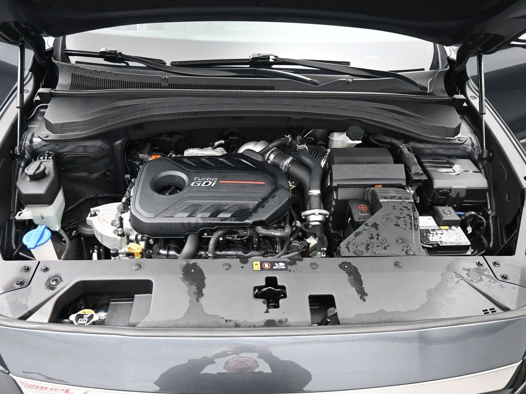 Used 2020 Hyundai Santa Fe Limited image 14