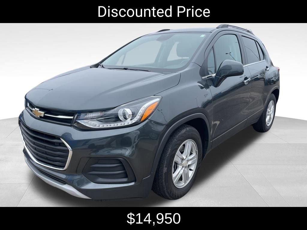 Used 2020 Chevrolet Trax LT w/ LT Convenience Package image 3