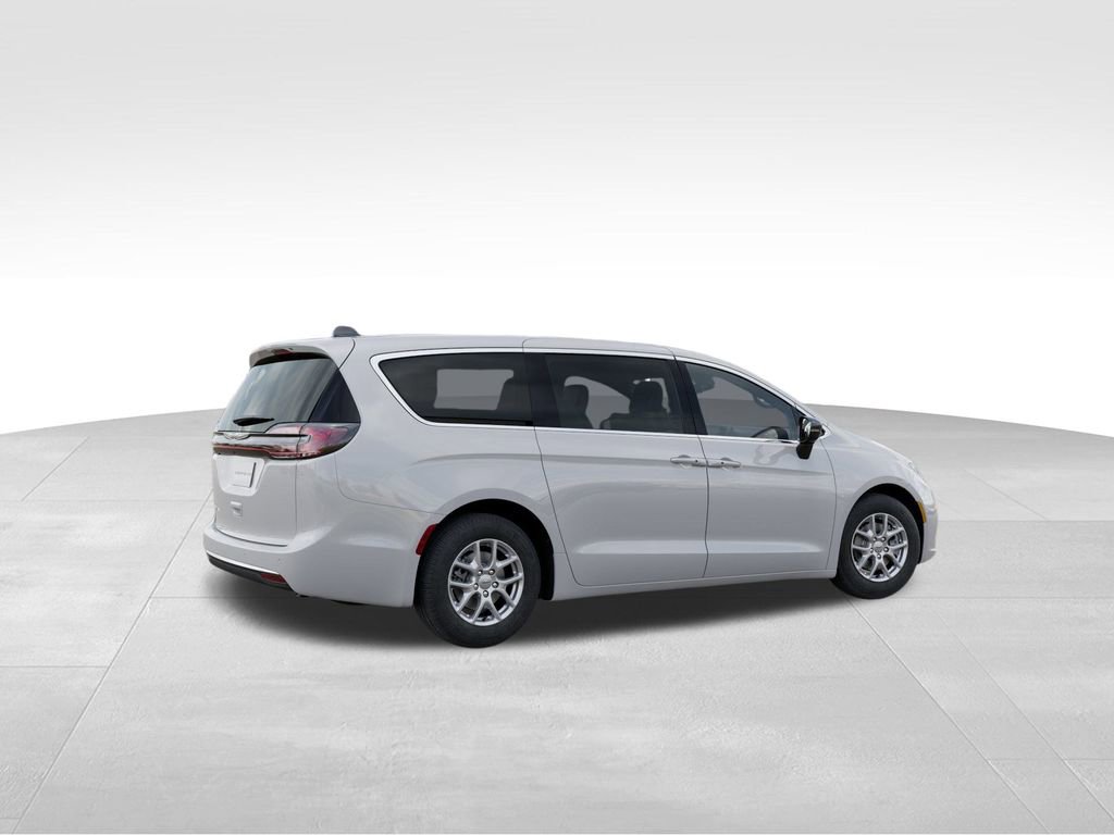 New 2026 Chrysler Pacifica Select FWD image 5