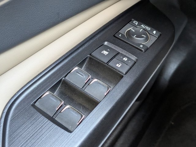 Used 2021 Lexus ES 350 w/ Premium Package FWD image 24