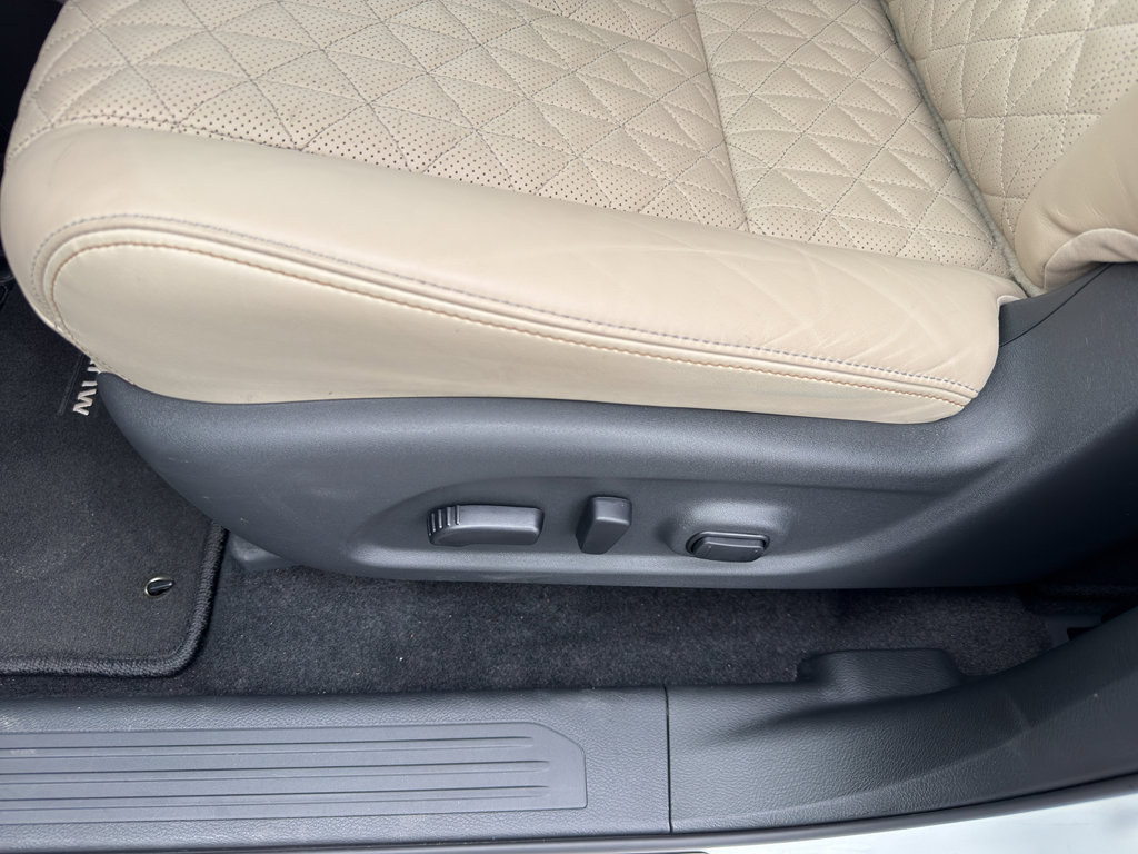 Certified 2024 Nissan Murano Platinum w/ Cargo Package image 15