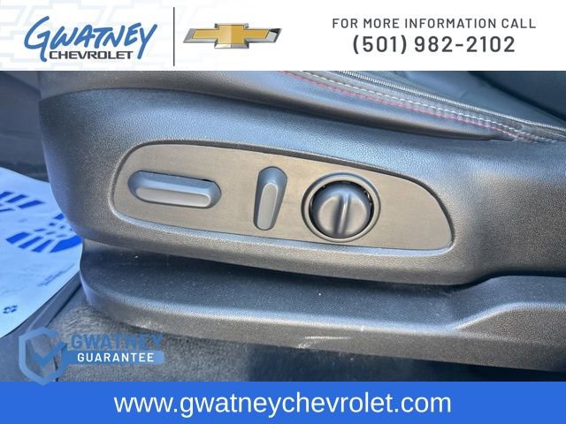 Used 2023 Chevrolet Traverse RS w/ LPO, Floor Liner Package FWD image 20