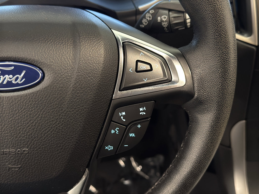 Used 2020 Ford Edge SEL w/ Convenience Package image 13