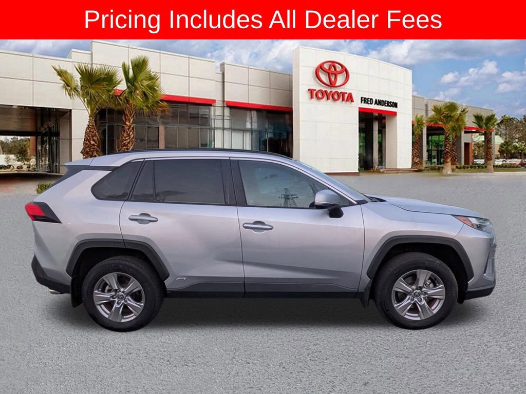 Certified 2024 Toyota RAV4 XLE w/ Convenience Package AWD/4WD image 4