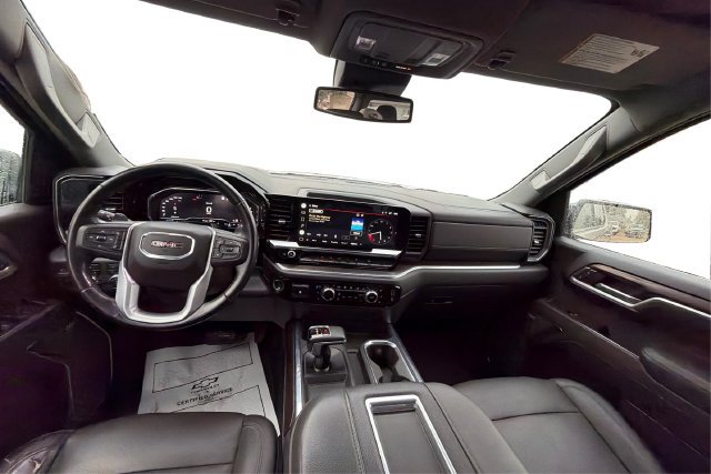 Used 2022 GMC Sierra 1500 SLT w/ SLT Premium Package AWD/4WD image 21