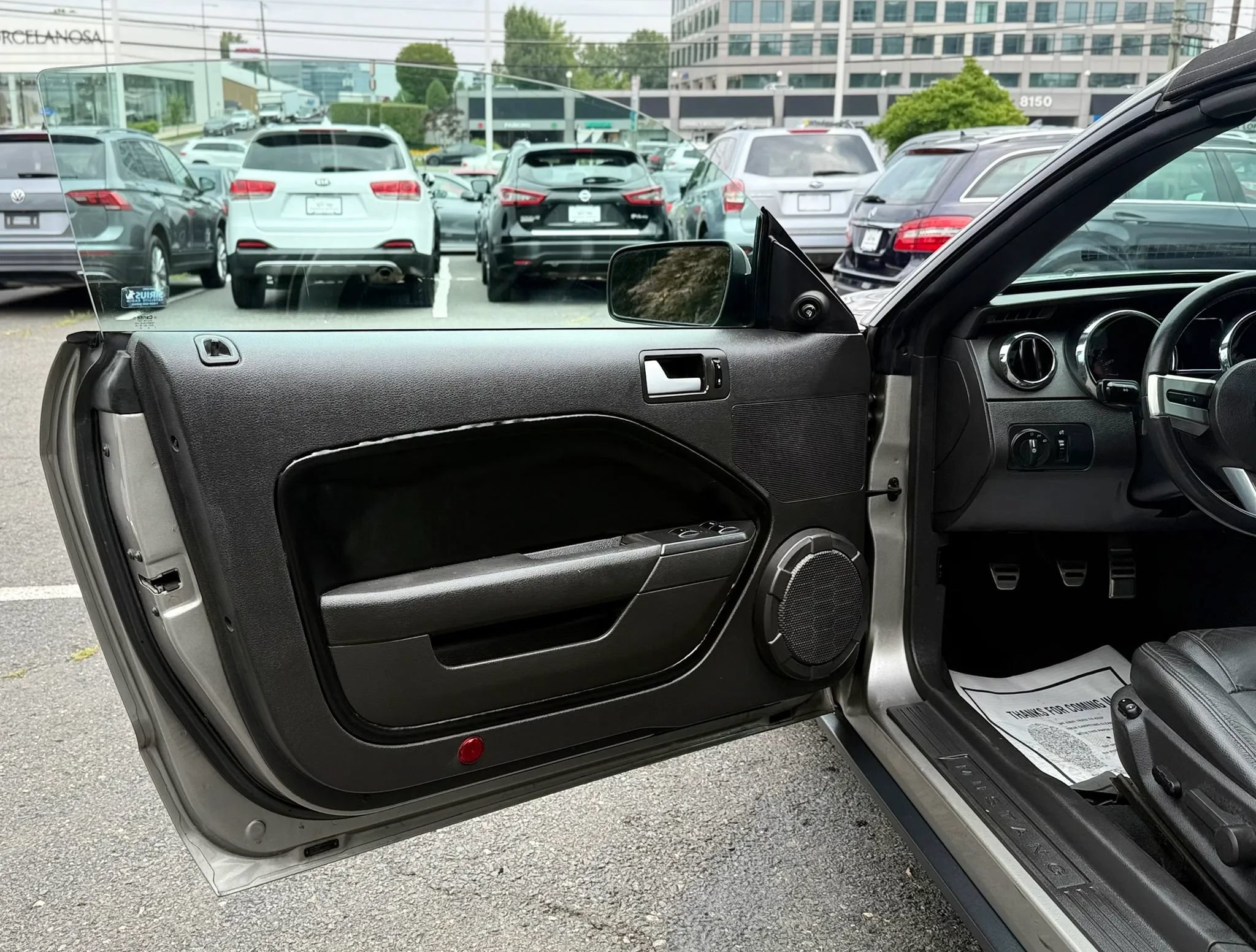 Used 2008 Ford Mustang Convertible RWD image 14