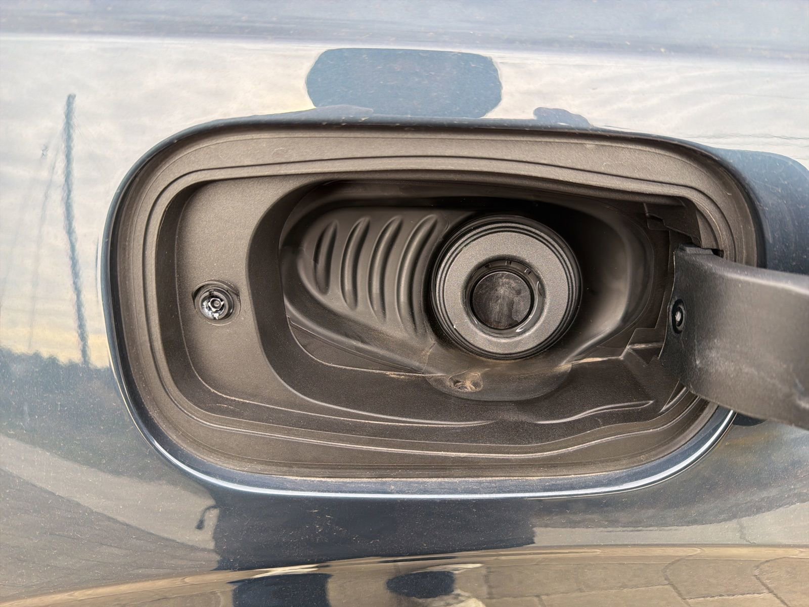 New 2026 Volvo XC90 B6 Core w/ Protection Package Premier image 13