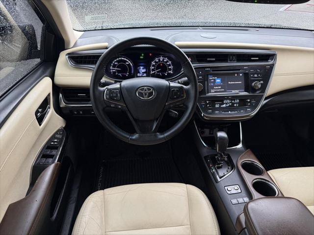 Certified 2017 Toyota Avalon XLE Plus w/ All Weather Liner Package FWD image 17