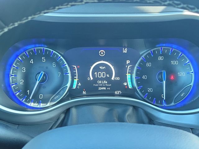 Used 2025 Chrysler Pacifica Select image 27