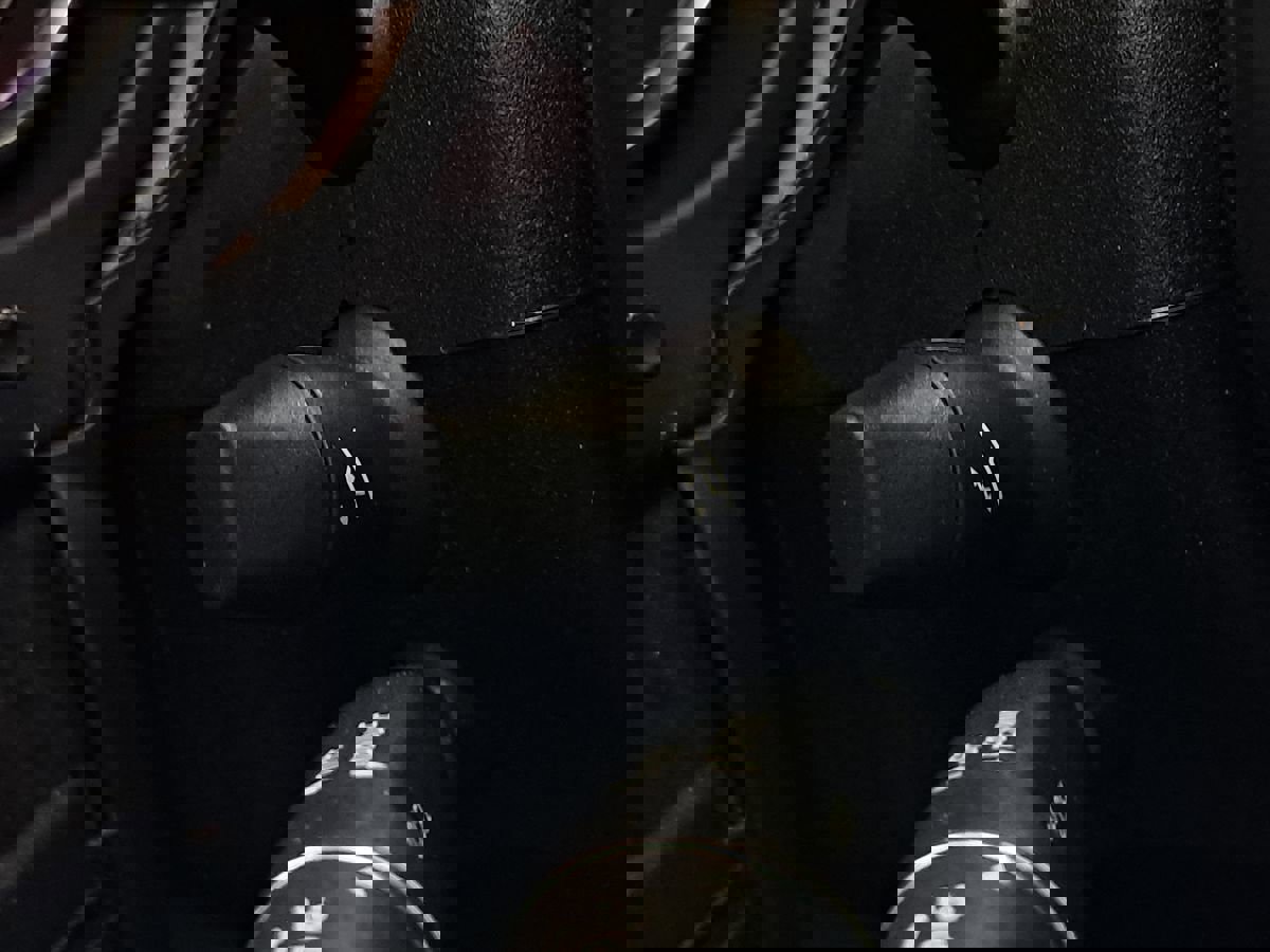 Used 2013 Mercedes-Benz SL 550 image 14