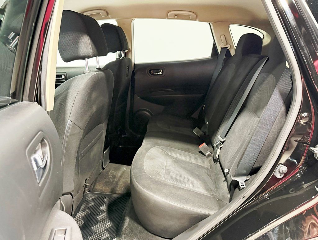 Used 2013 Nissan Rogue S w/ Special Edition Pkg AWD/4WD image 24