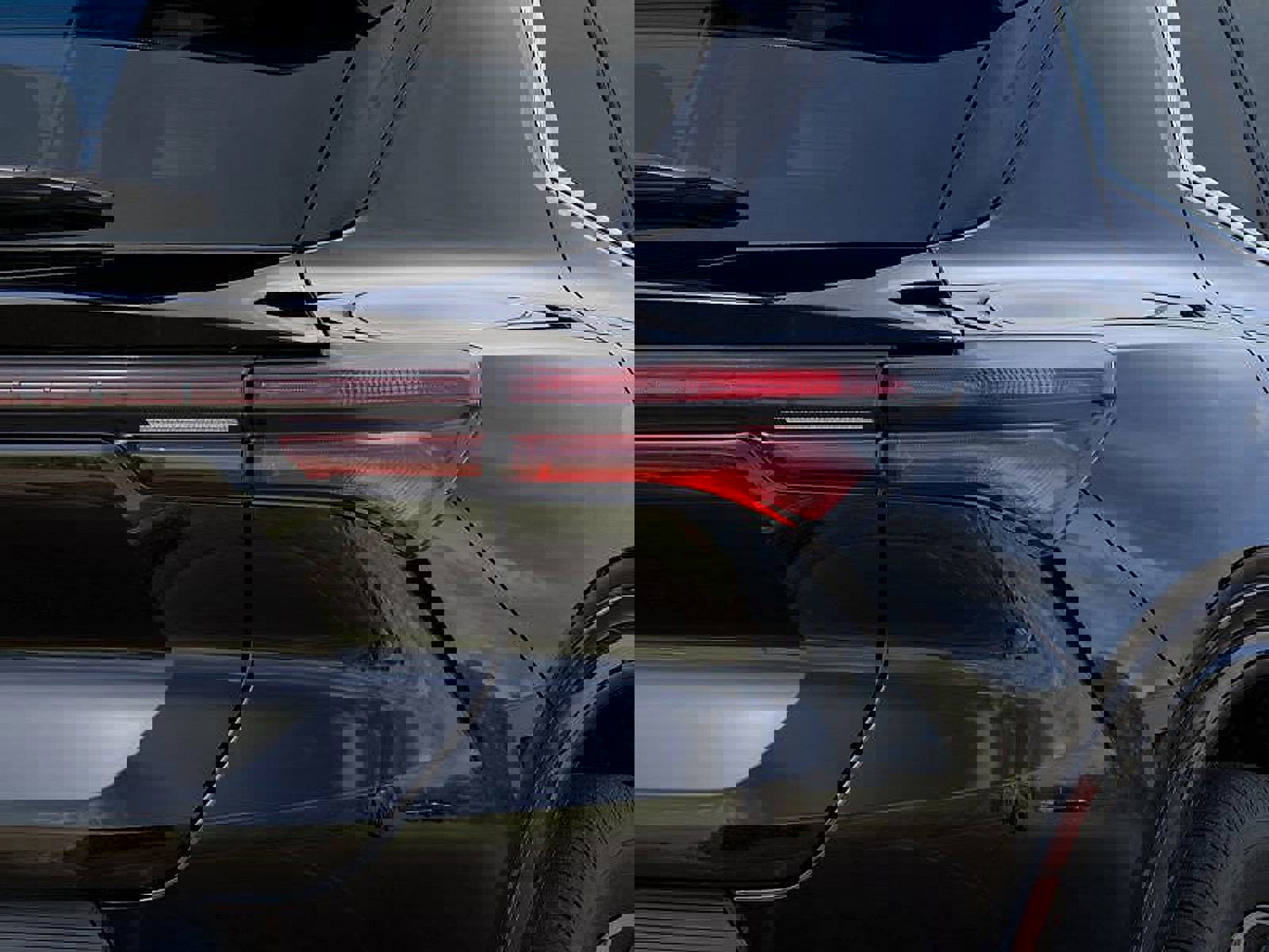 New 2025 Chevrolet Equinox EV LT image 11