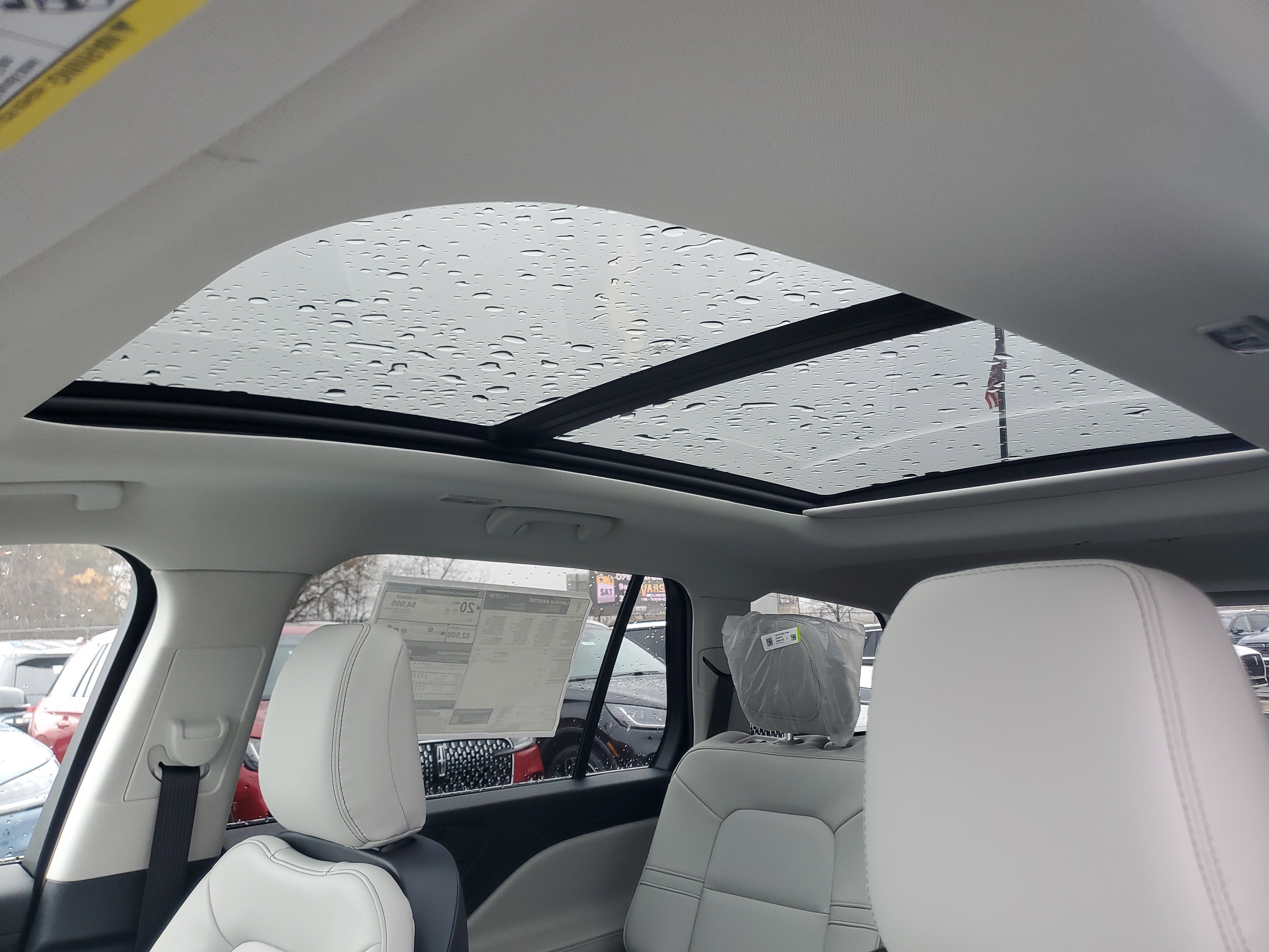 New 2026 Lincoln Aviator AWD image 10