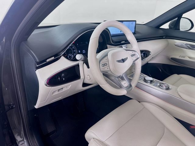 Used 2023 Genesis Electrified GV70 AWD/4WD image 9