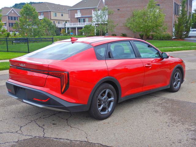 Used 2025 Kia K4 FWD image 4