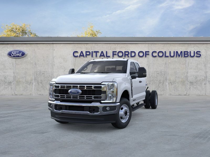 New 2026 Ford F350 XL w/ XL Chrome Package AWD/4WD image 4