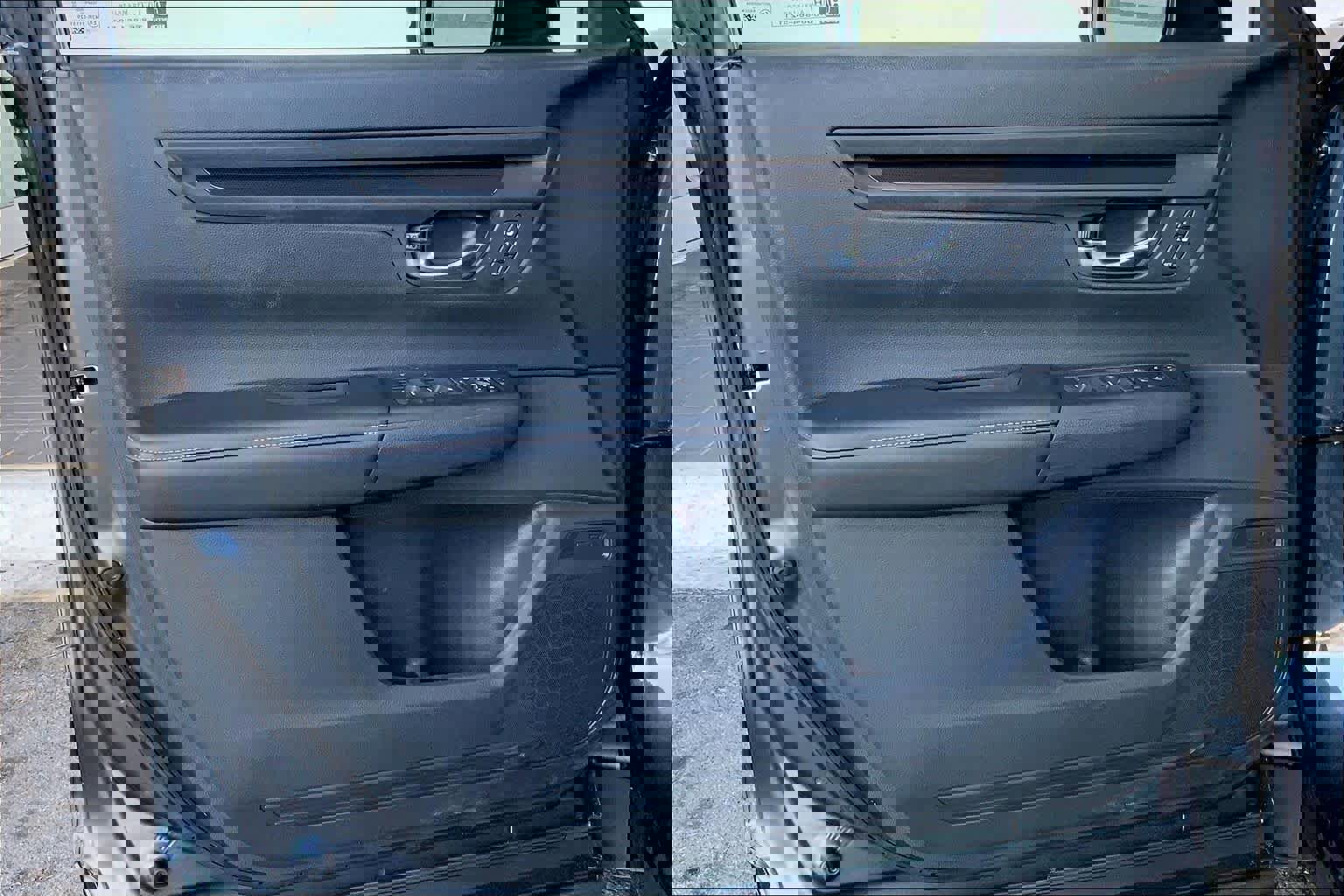 Used 2025 Honda CR-V Sport-L image 21