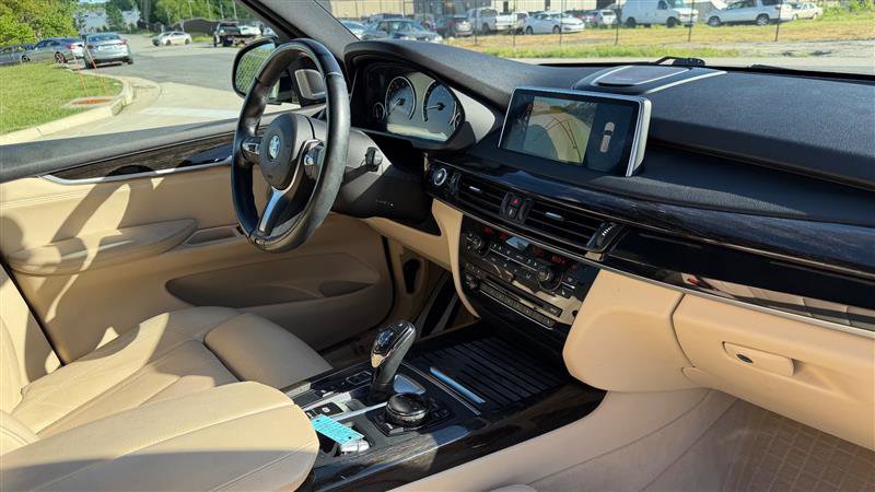 Used 2014 BMW X5 xDrive50i AWD/4WD image 24