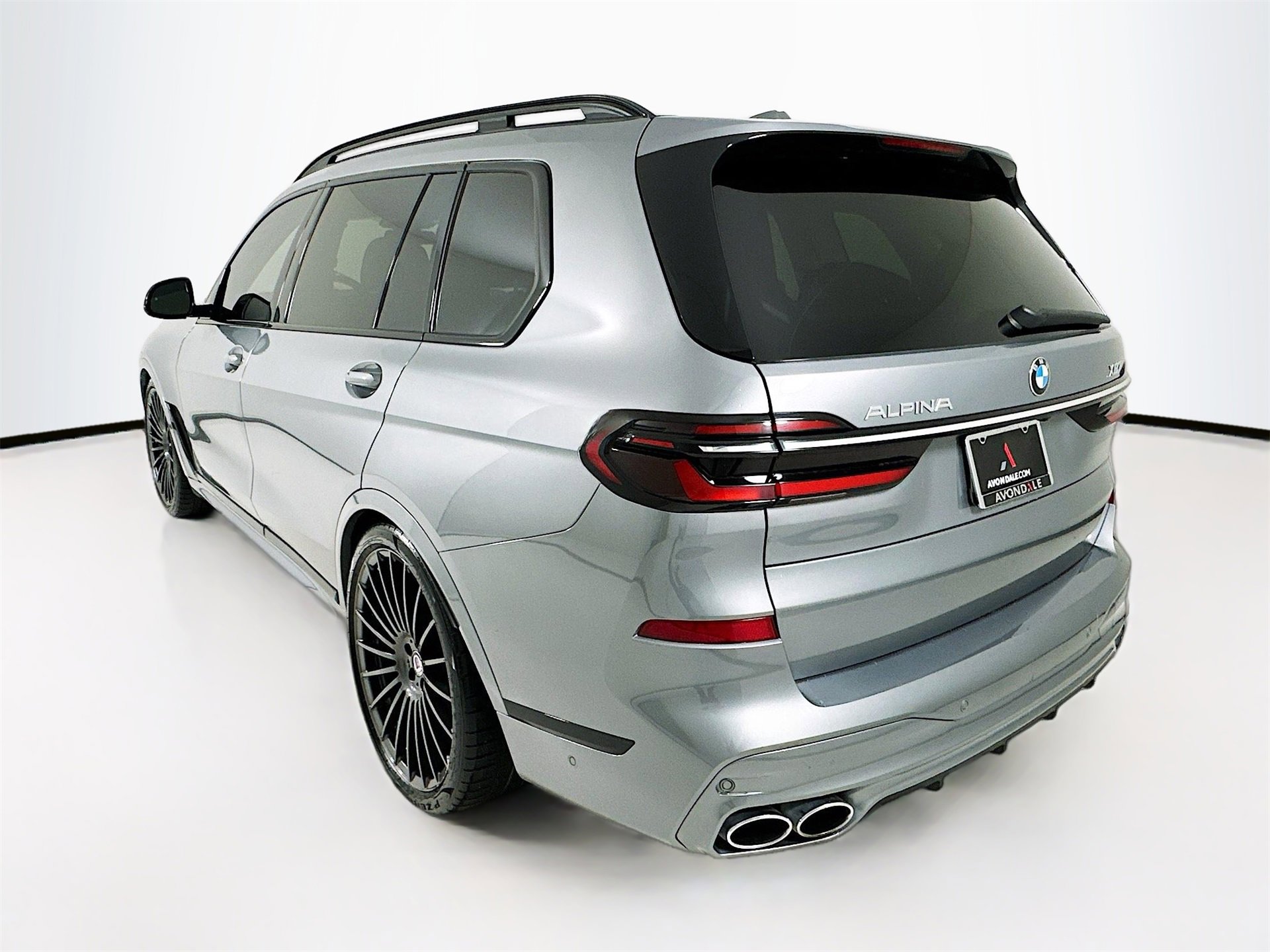 Used 2024 BMW ALPINA XB7 image 6