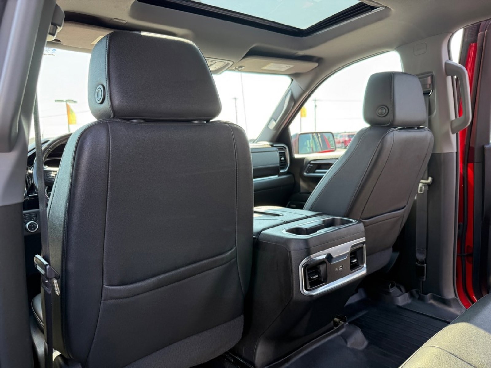 Used 2022 GMC Sierra 1500 Elevation w/ Elevation Premium Package image 18