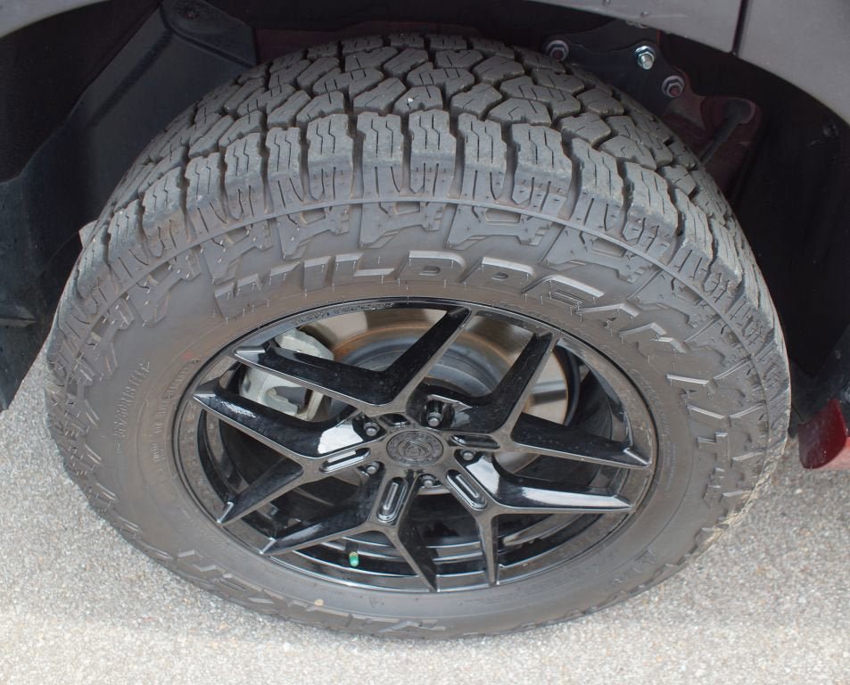 Used 2023 Toyota Highlander Limited FWD image 26