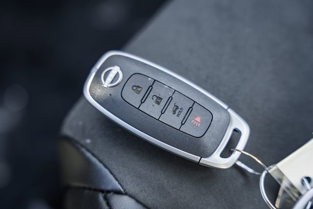 Used 2023 Nissan Ariya AWD image 43