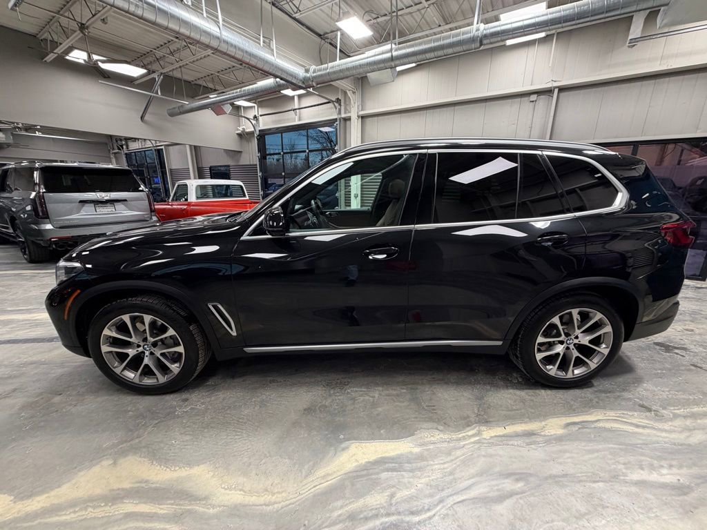Used 2019 BMW X5 xDrive40i w/ Convenience Package image 39