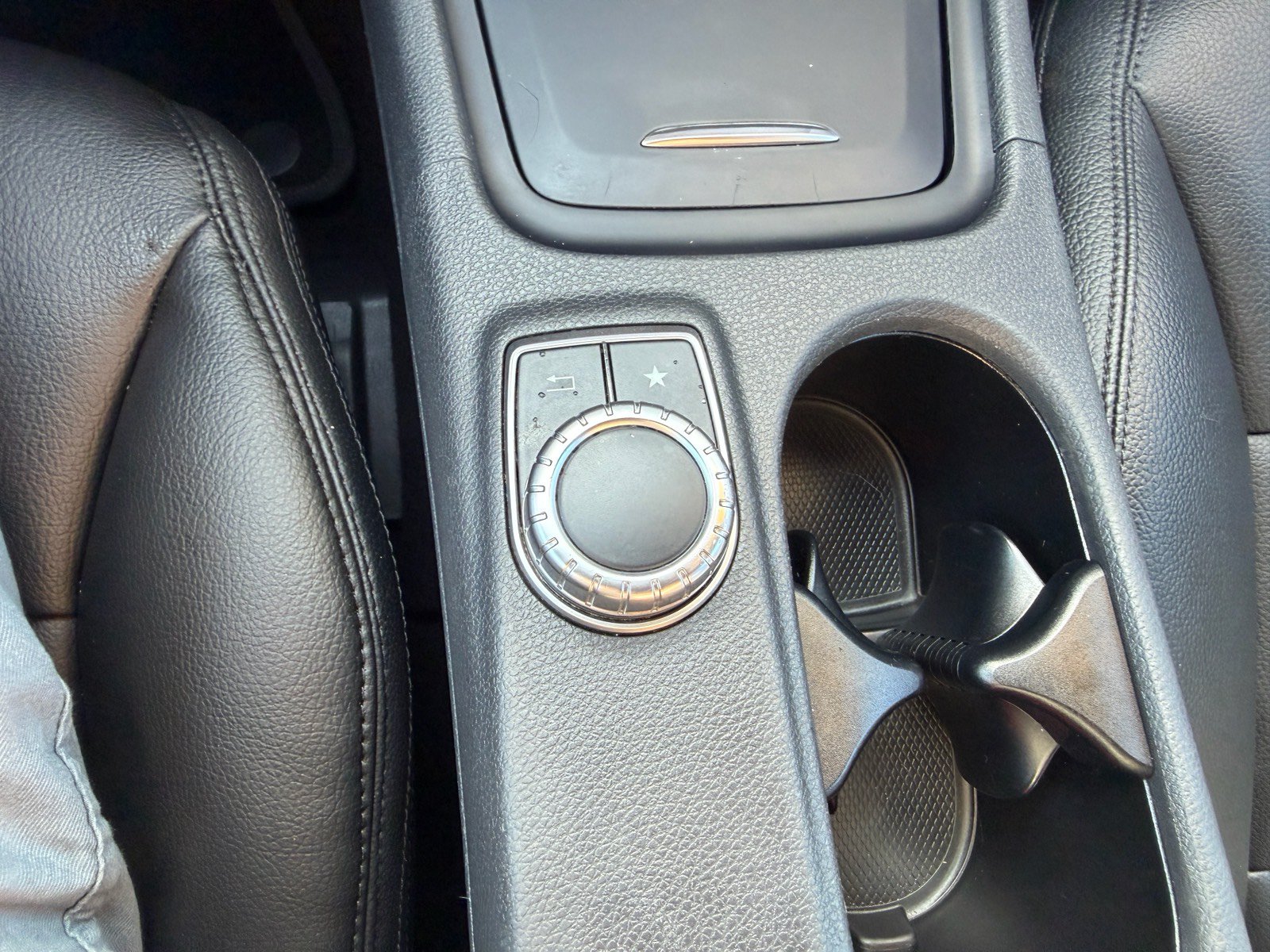 Used 2015 Mercedes-Benz CLA 250 w/ Multimedia Package image 22