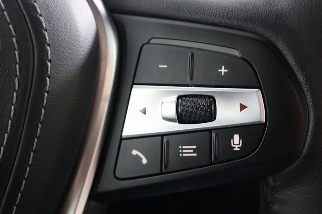 Used 2022 BMW X5 xDrive45e w/ Executive Package image 12