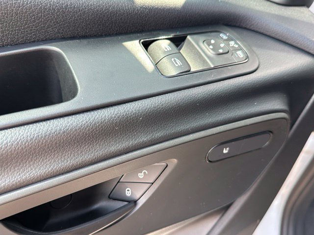 Used 2025 Mercedes-Benz Sprinter 2500 image 17