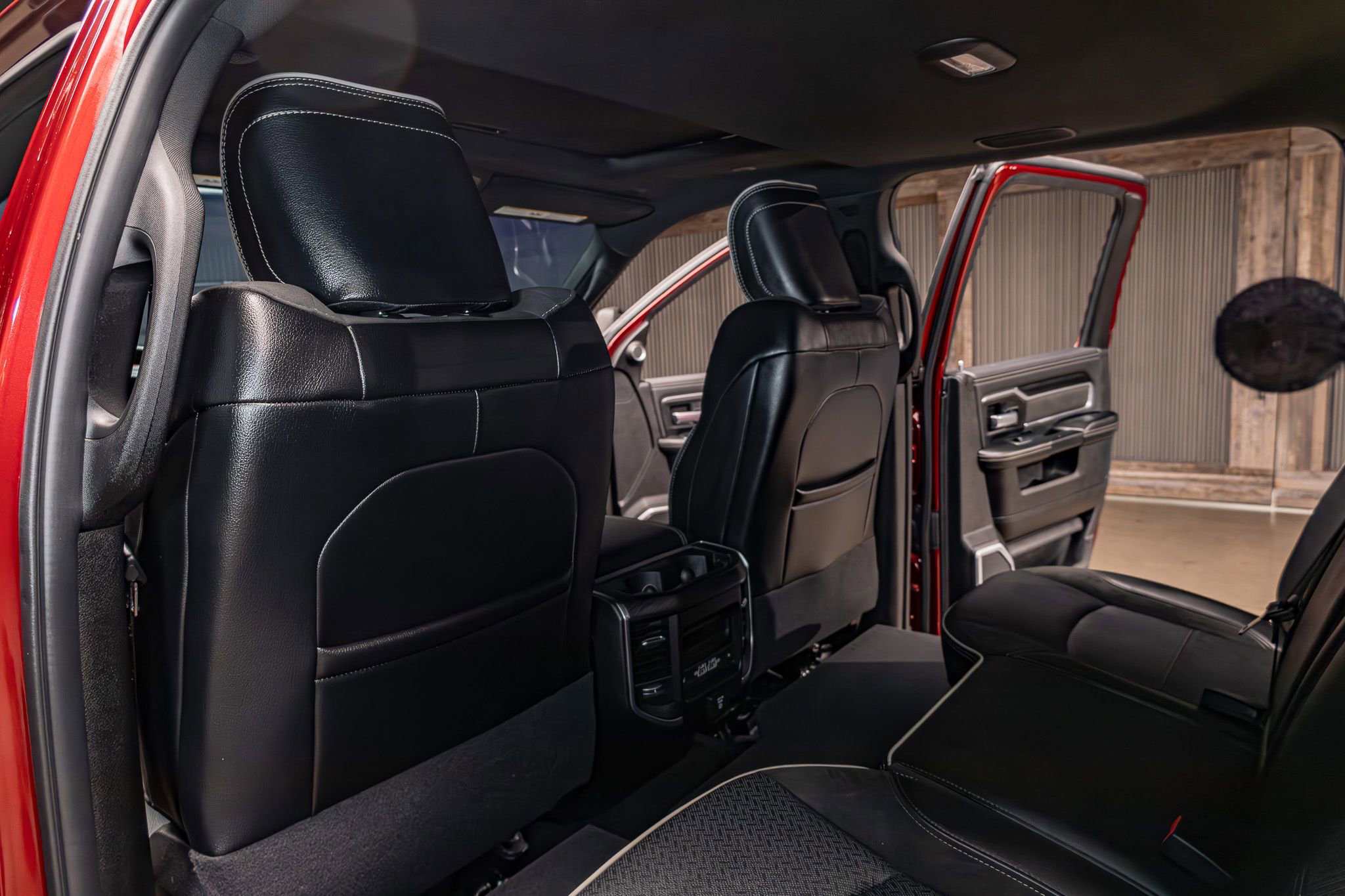 Used 2024 RAM 2500 Laramie w/ Night Edition image 22