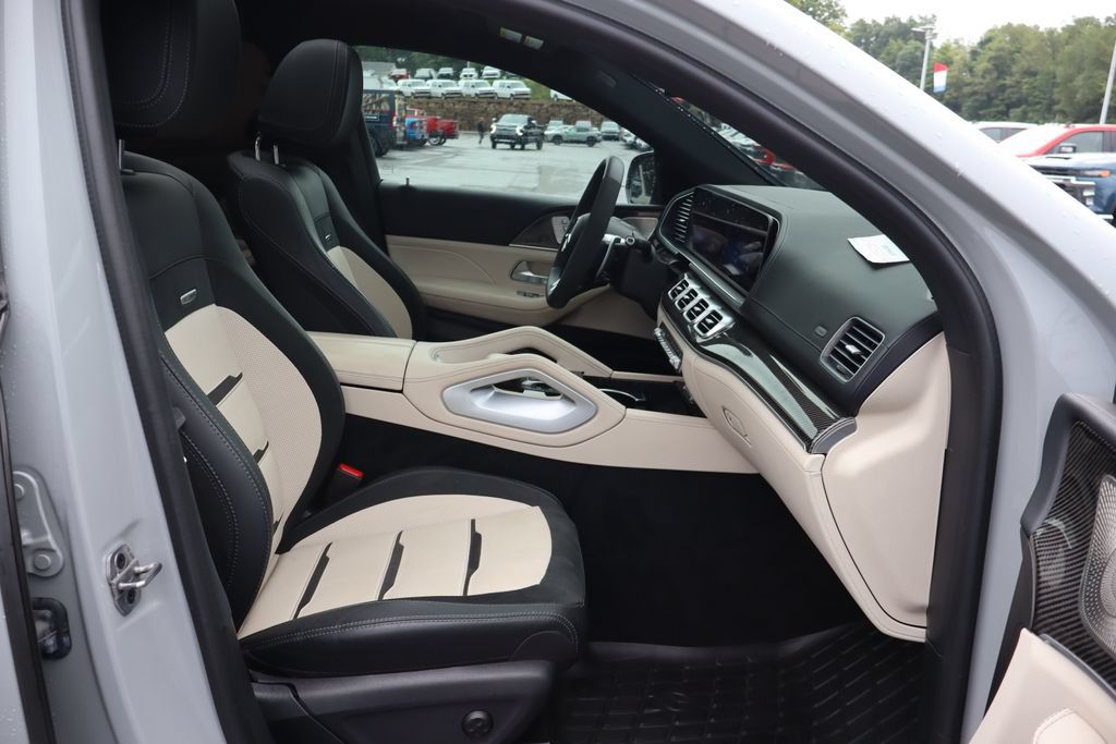 Used 2024 Mercedes-Benz GLE 53 AMG 4MATIC Coupe image 23