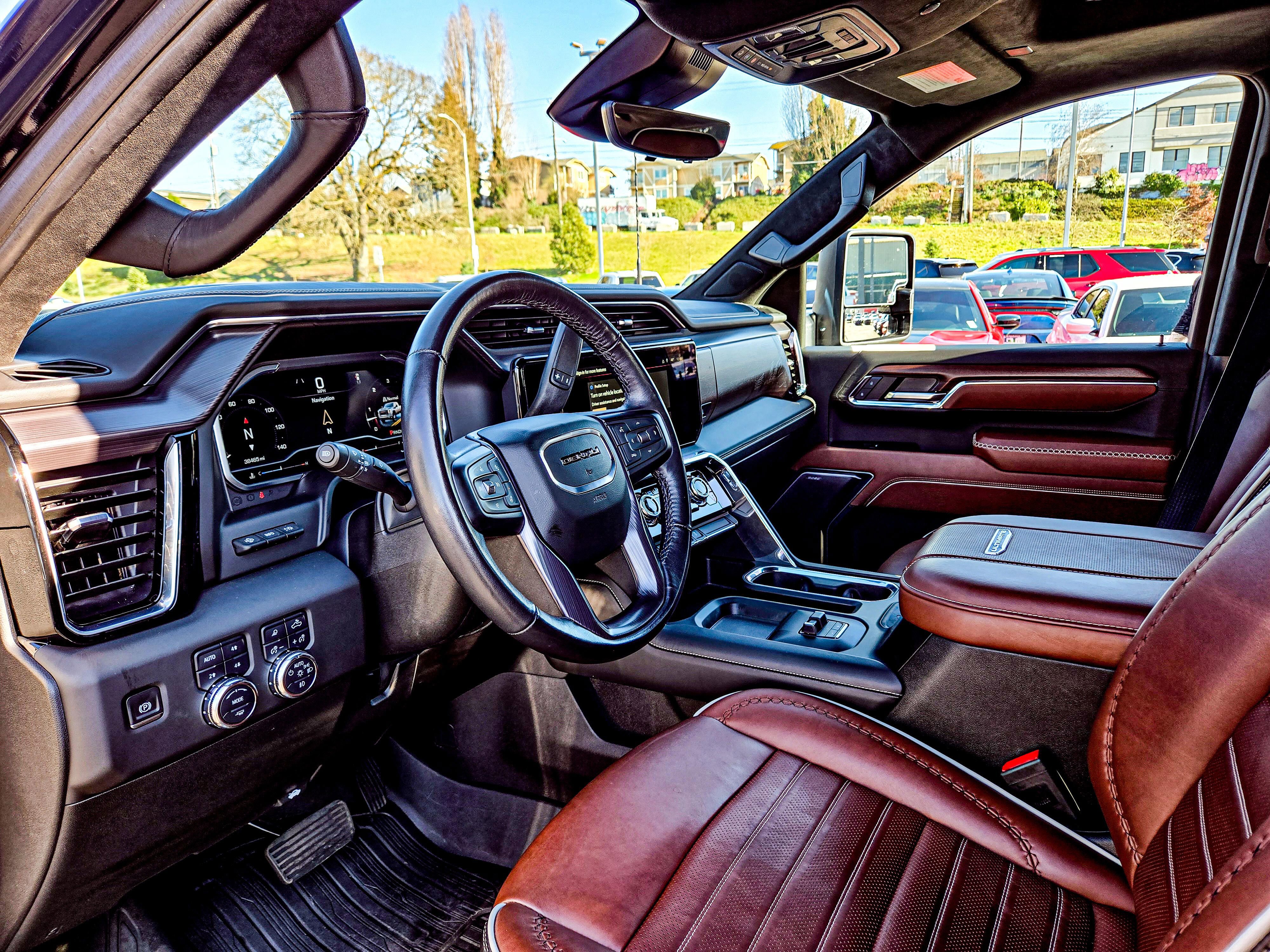 Used 2024 GMC Sierra 3500 Denali Ultimate image 7