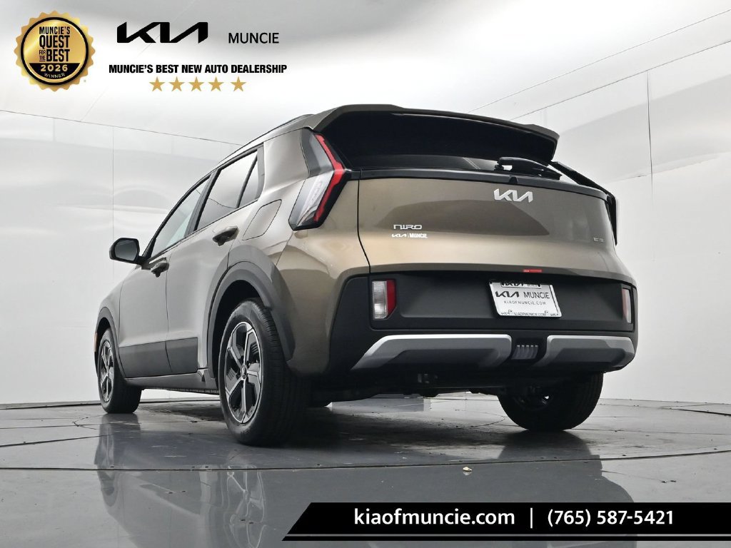 New 2027 Kia Niro LX FWD image 45