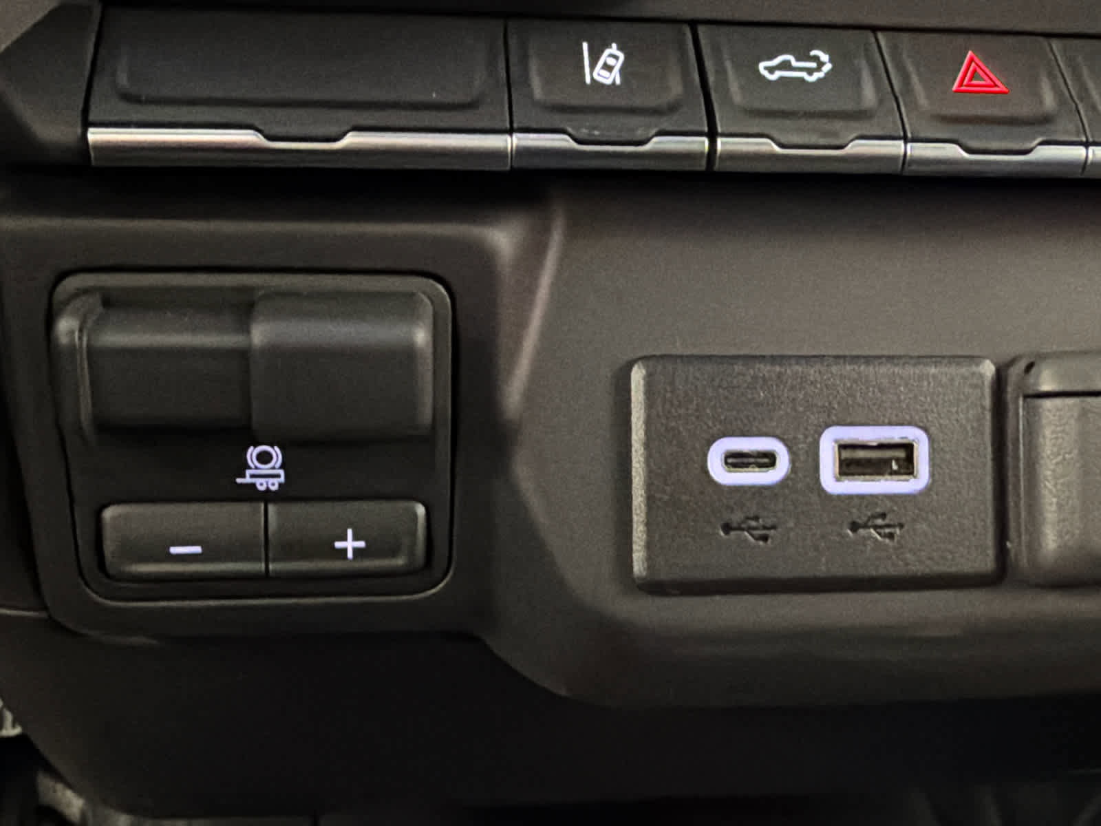 New 2026 GMC Sierra 2500 Pro w/ Convenience Package AWD/4WD image 38