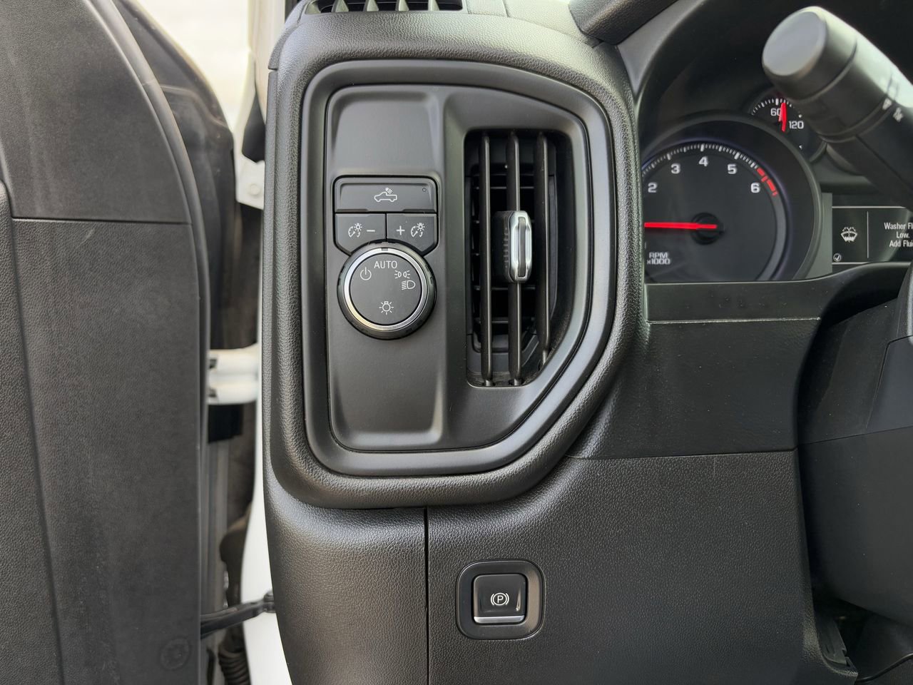 Used 2020 Chevrolet Silverado 1500 W/T w/ WT Value Package image 16