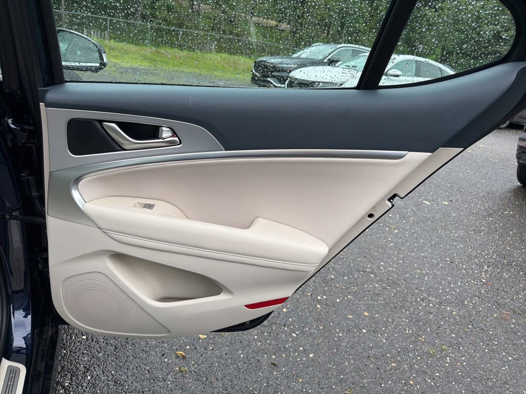 Used 2026 Genesis G70 2.5T Prestige AWD/4WD image 13