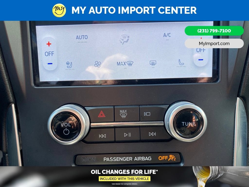 Used 2022 Ford Edge Titanium AWD/4WD image 27